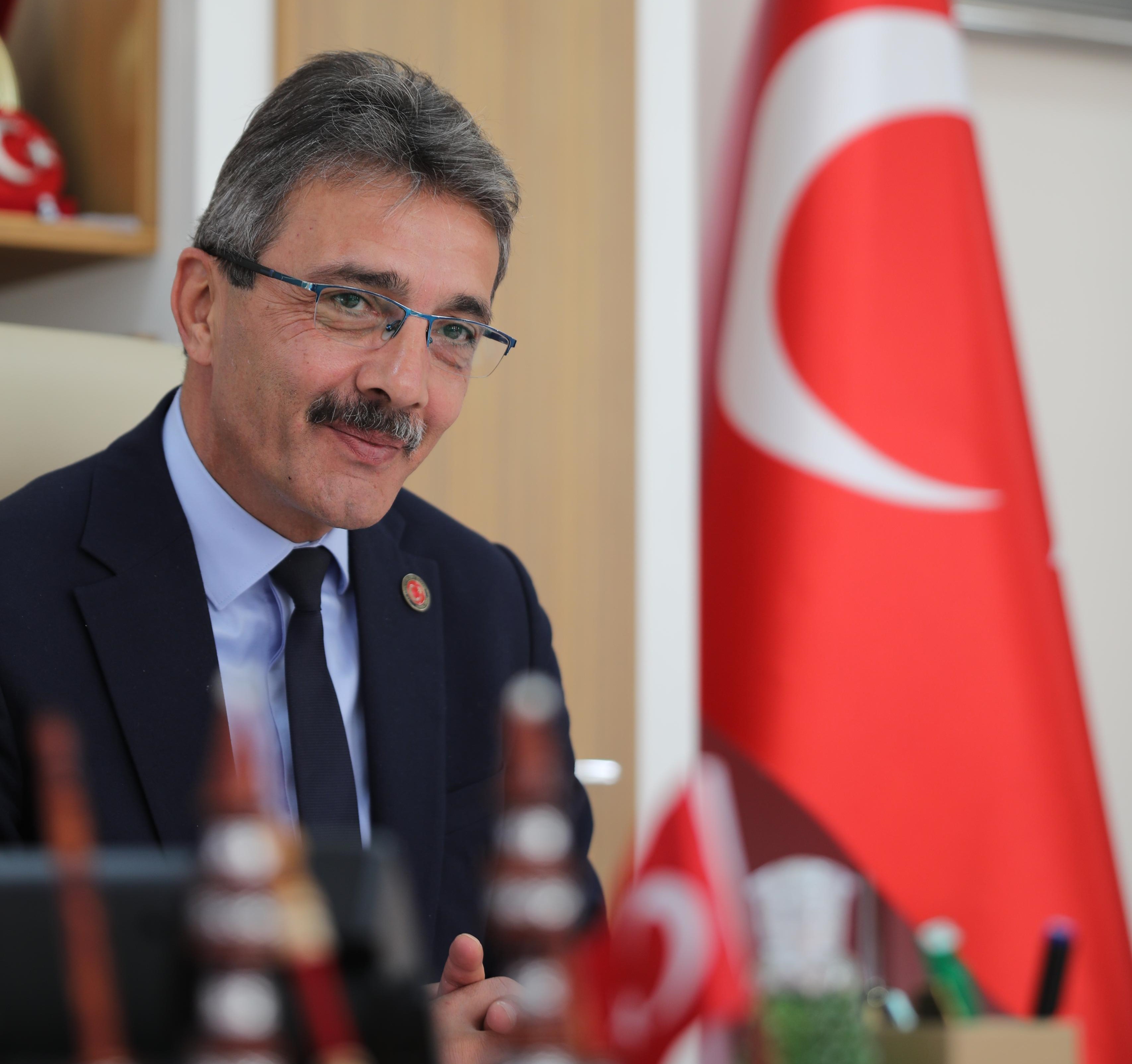 Erenler Belediye Başkanı Şenol Dinç-2