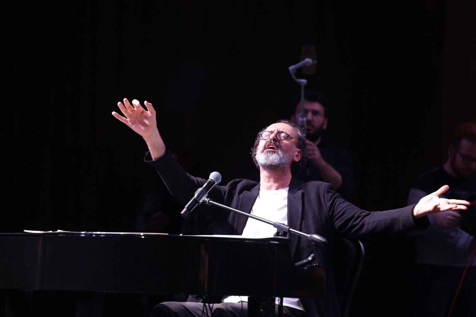 Yücel Arzen