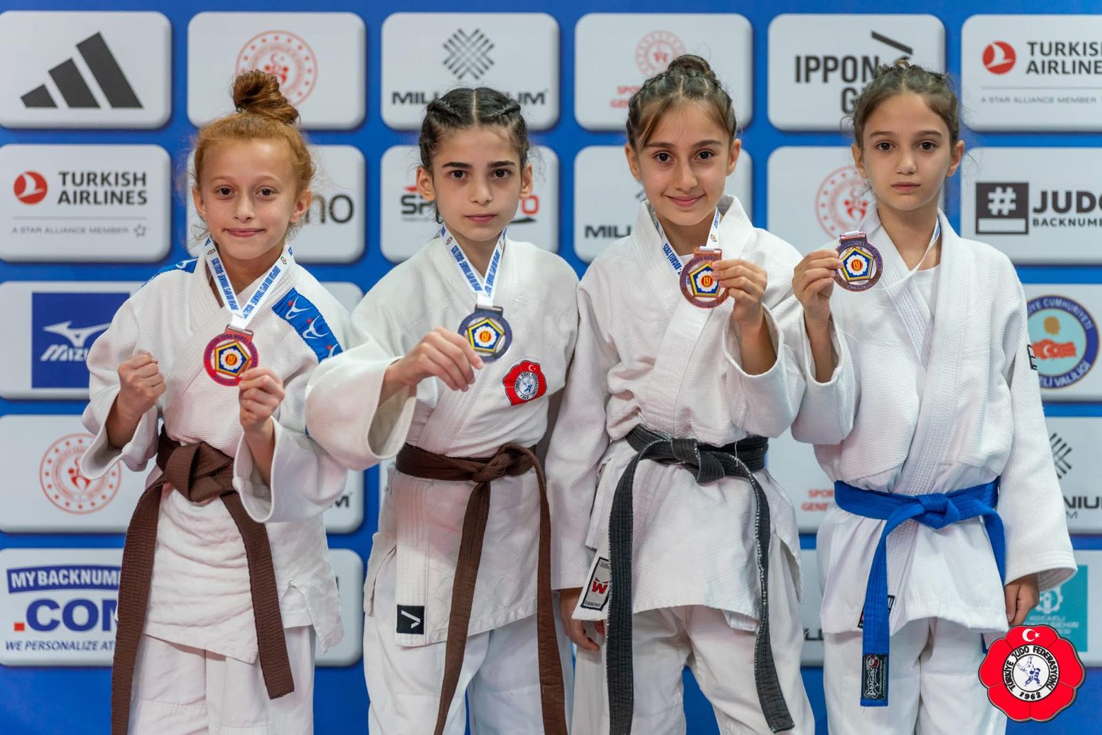 4 Judo