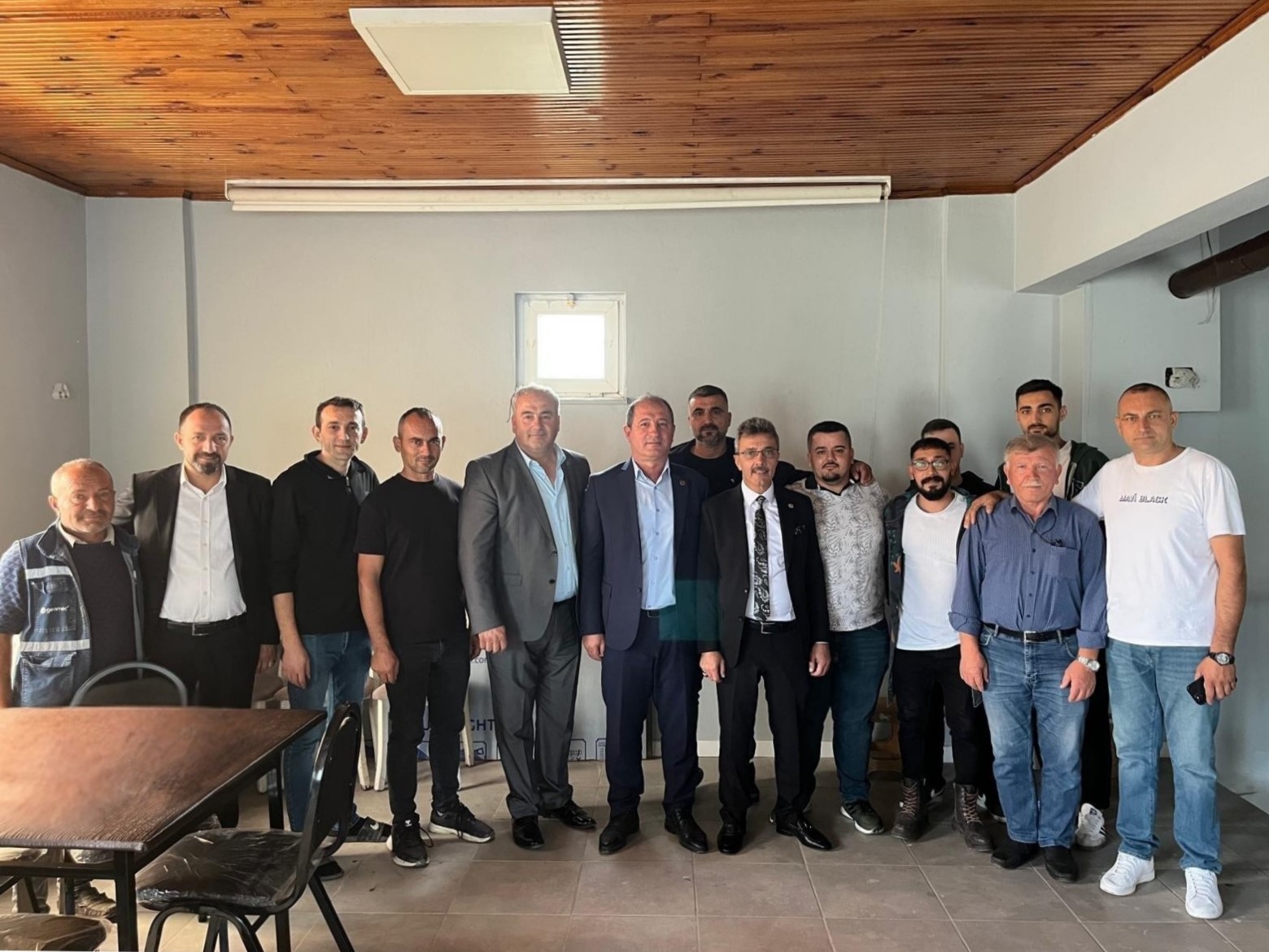 Erenler Beledi̇yesi̇’nden Gençlere Yeni̇ Yatirim