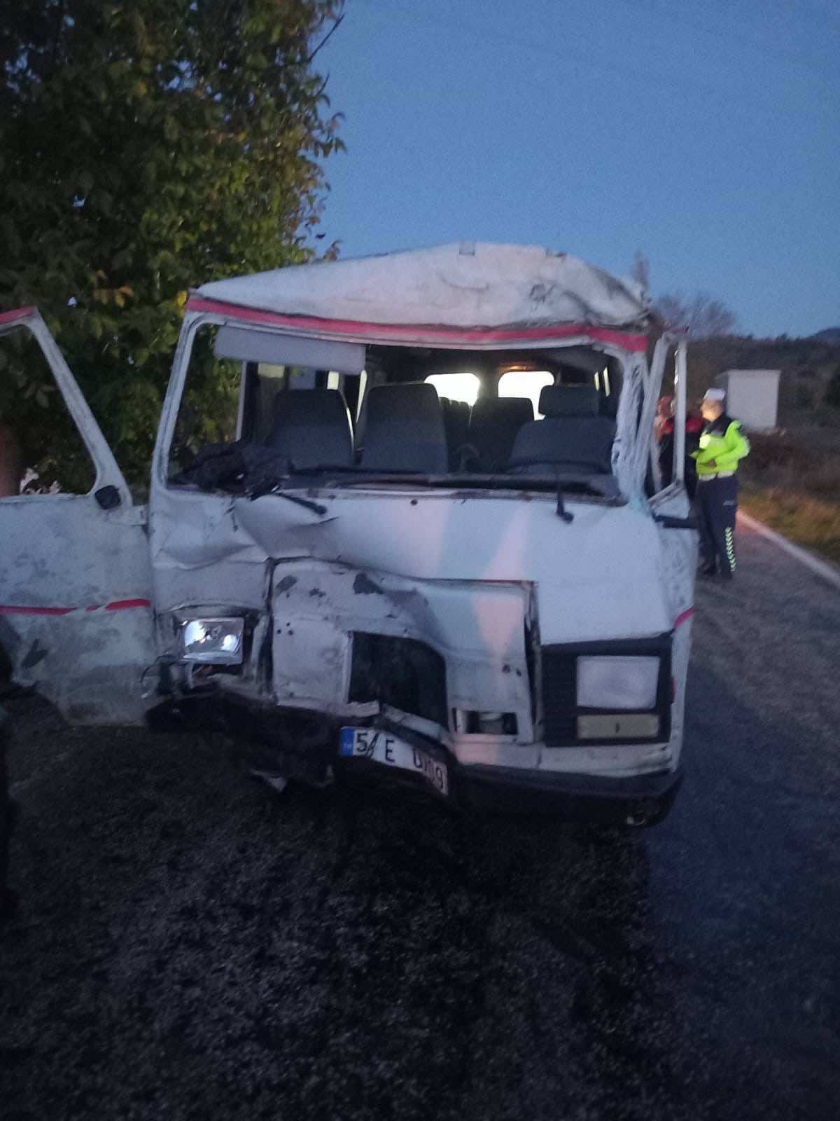 A A 20251102 39591708 39591707 B I L E C I K T E T R A K T O R L E M I N I B U S U N C A R P I S T I G I K A Z A D A 3 K I S I Y A R A L A N D I