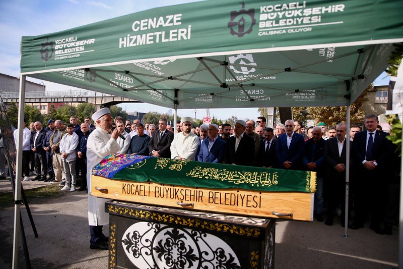 A A 20251109 39659789 39659785 K O C A E L I D E K I F A B R I K A Y A N G I N I N D A H A Y A T I N I K A Y B E D E N L E R S O N Y O L C U L U G U N A U G U R L A N D I 800X533