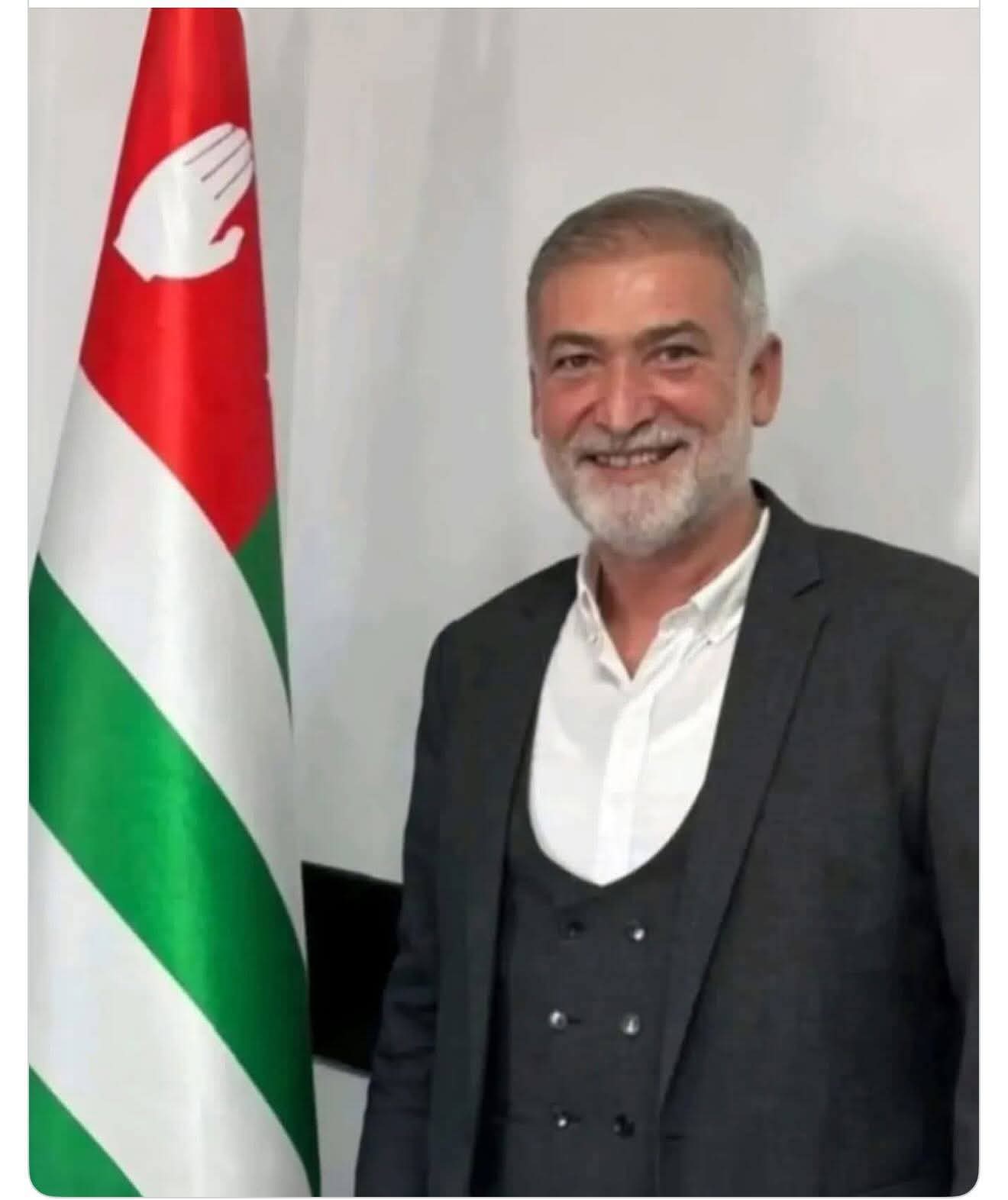 A66Ab485 A46C 4F47 Bb3B A366483F9Ff0