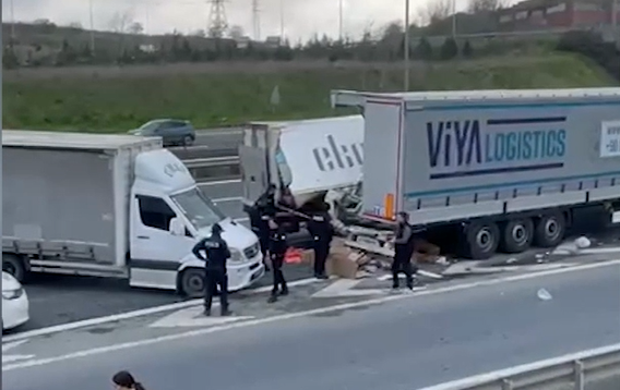 Ekran Görüntüsü 2025 11 06 203734