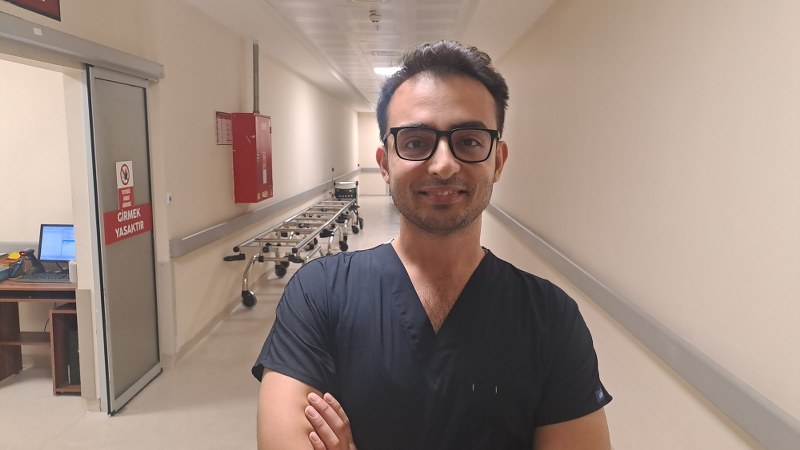 A A 20251206 39908721 39908719 S A K A R Y A D A C O C U K L A R A M E L I Y A T A A K U L U A R A B A Y L A G O T U R U L U Y O R 800X450