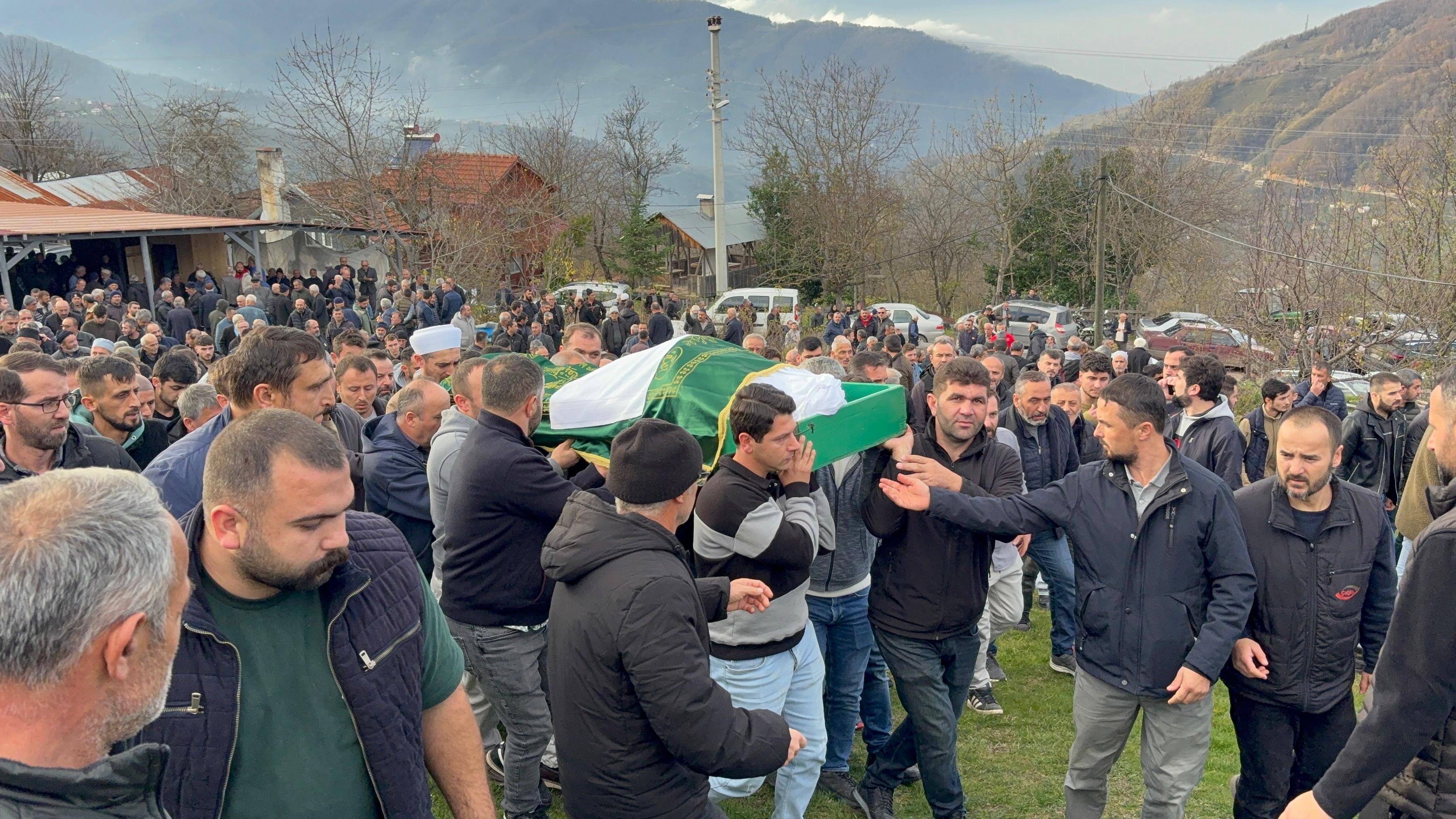 A A 20251207 39915616 39915613 S A K A R Y A D A K I T R A F I K K A Z A S I N D A H A Y A T I N I K A Y B E D E N S U R U C U N U N C E N A Z E S I D E F N E D I L D I