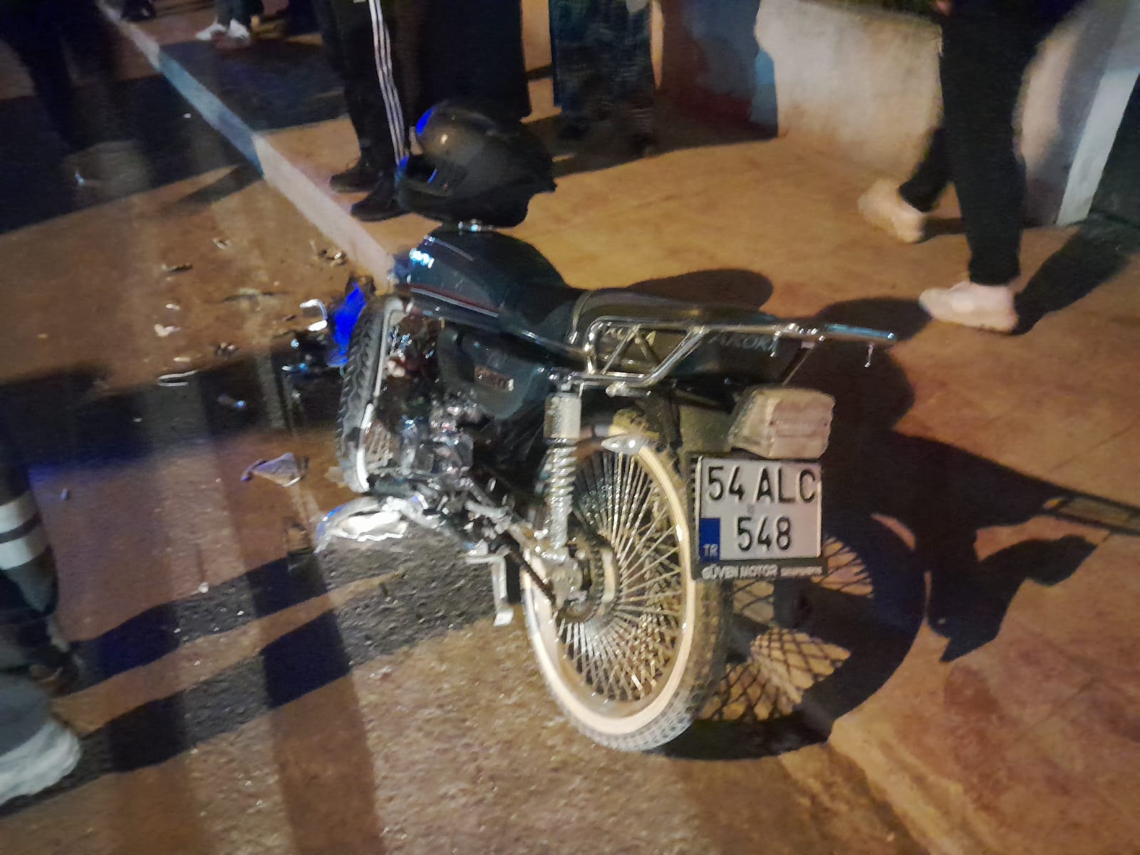 A A 20251221 40043154 40043152 S A K A R Y A D A P A N E L V A N L A C A R P I S A N M O T O S I K L E T T E K I G E N C H A Y A T I N I K A Y B E T T I