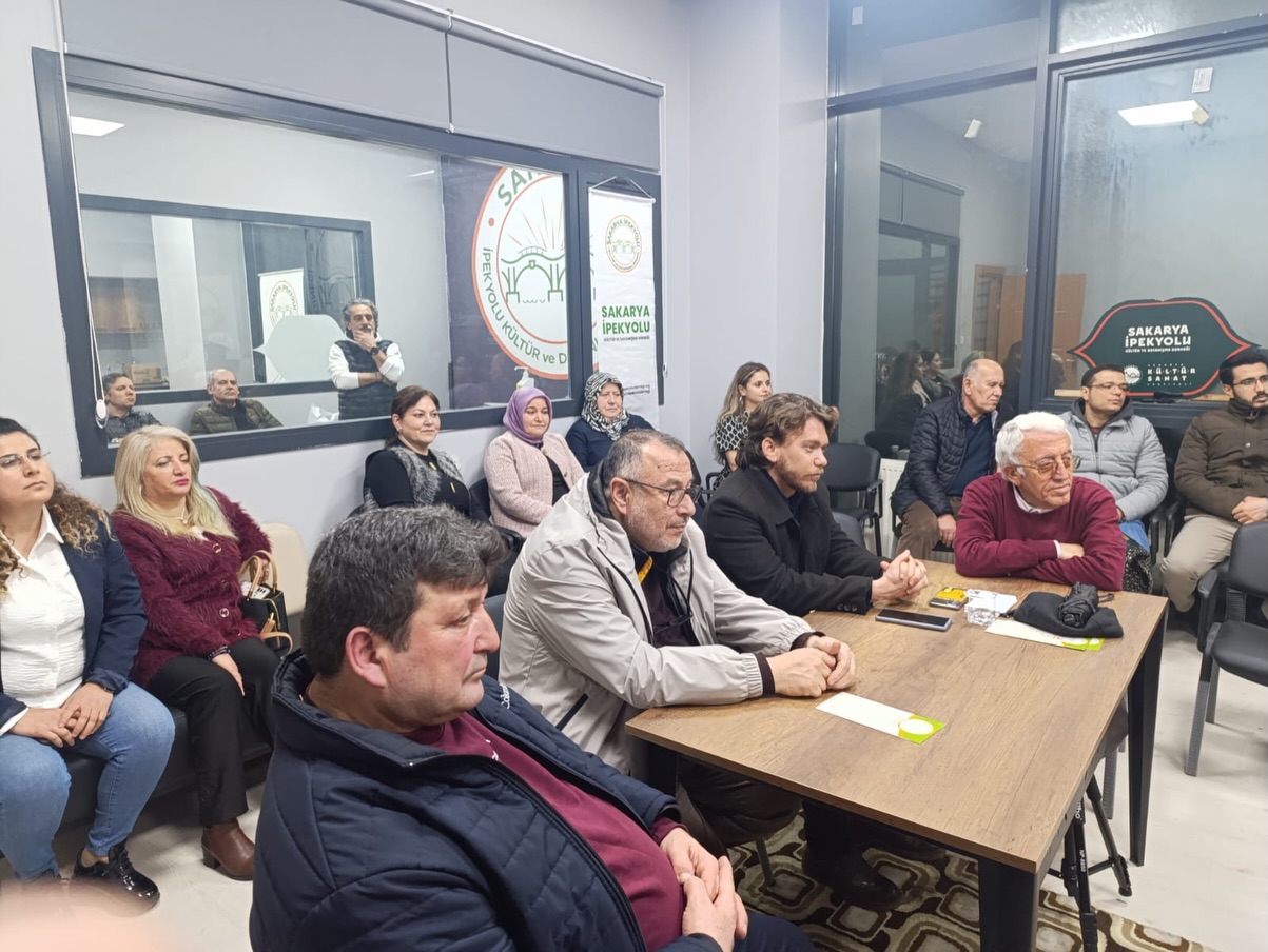 618138558 17989623980920075 3139040083233259109 N