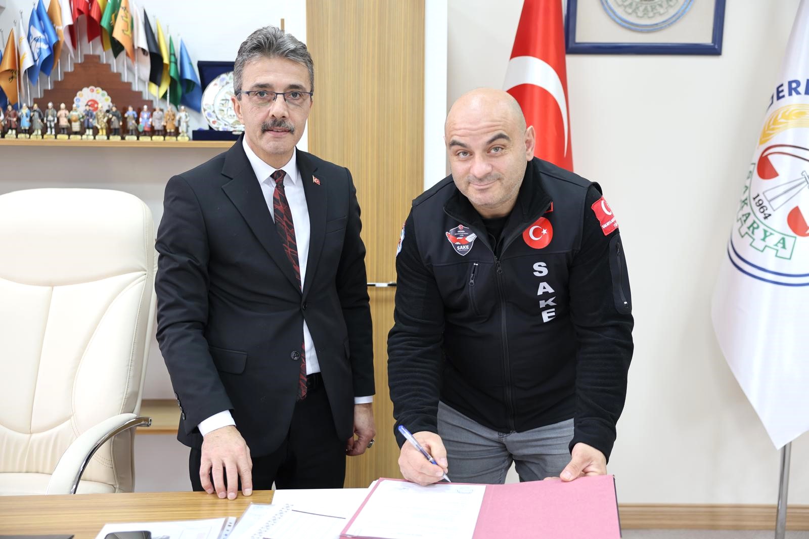 Erenler Beledi̇yesi̇’nden Afetlere Karşi Güçlü İş Bi̇rli̇ği̇ (5)