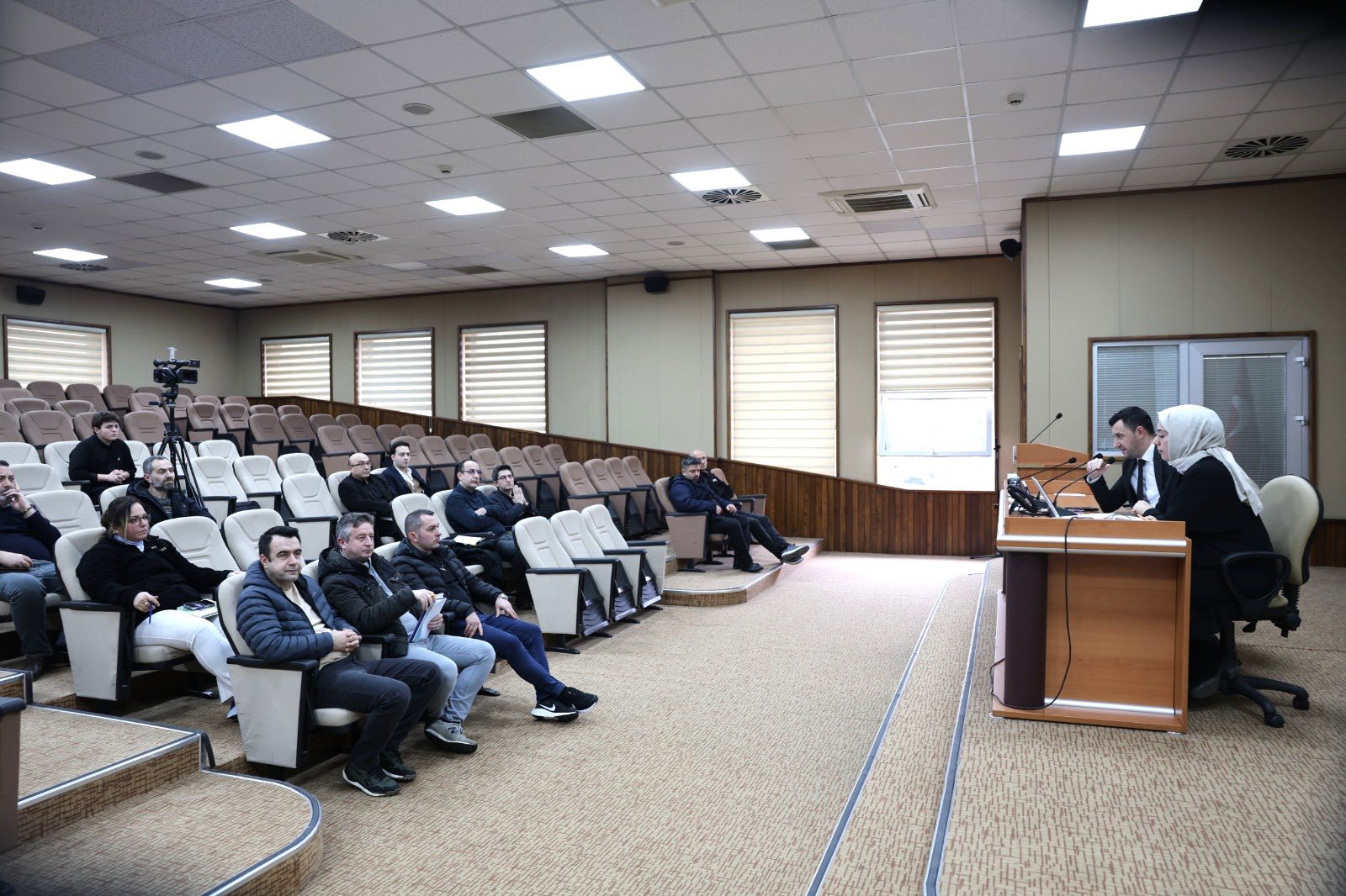 Erenler’de Önceli̇k Vatandaş Memnuni̇yeti̇ (2)