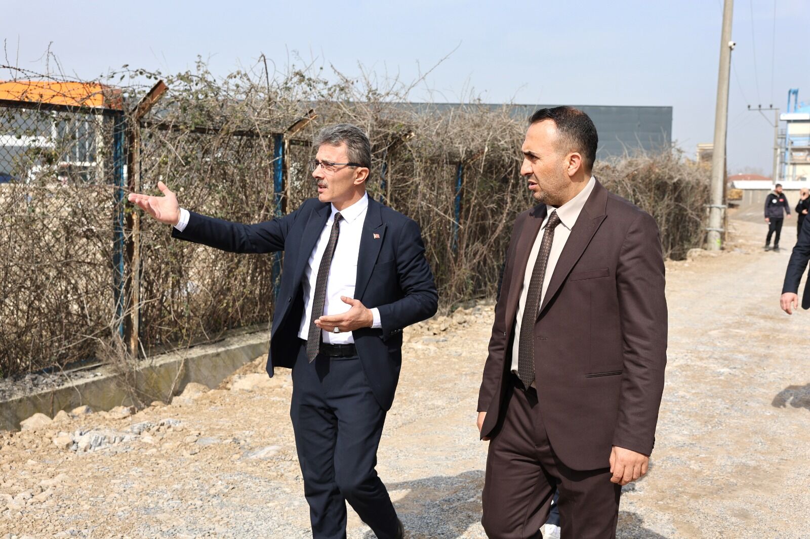 Erenler Beledi̇yesi̇ Ağiz Ve Di̇ş Sağliği Hastanesi̇ Alaninda Çalişmalarini Sürdürüyor (3) (1)