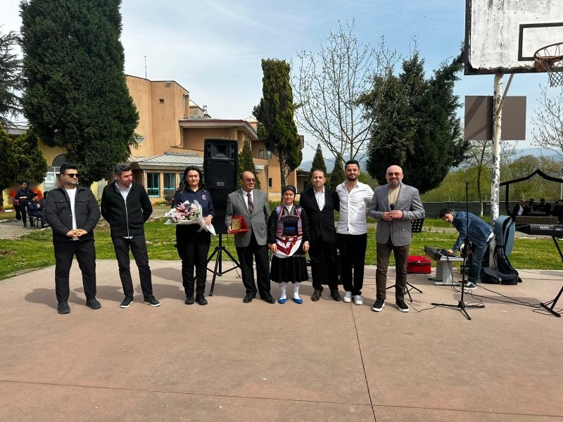 083B6D55 7Dab 4130 912F 157Bbc04C840