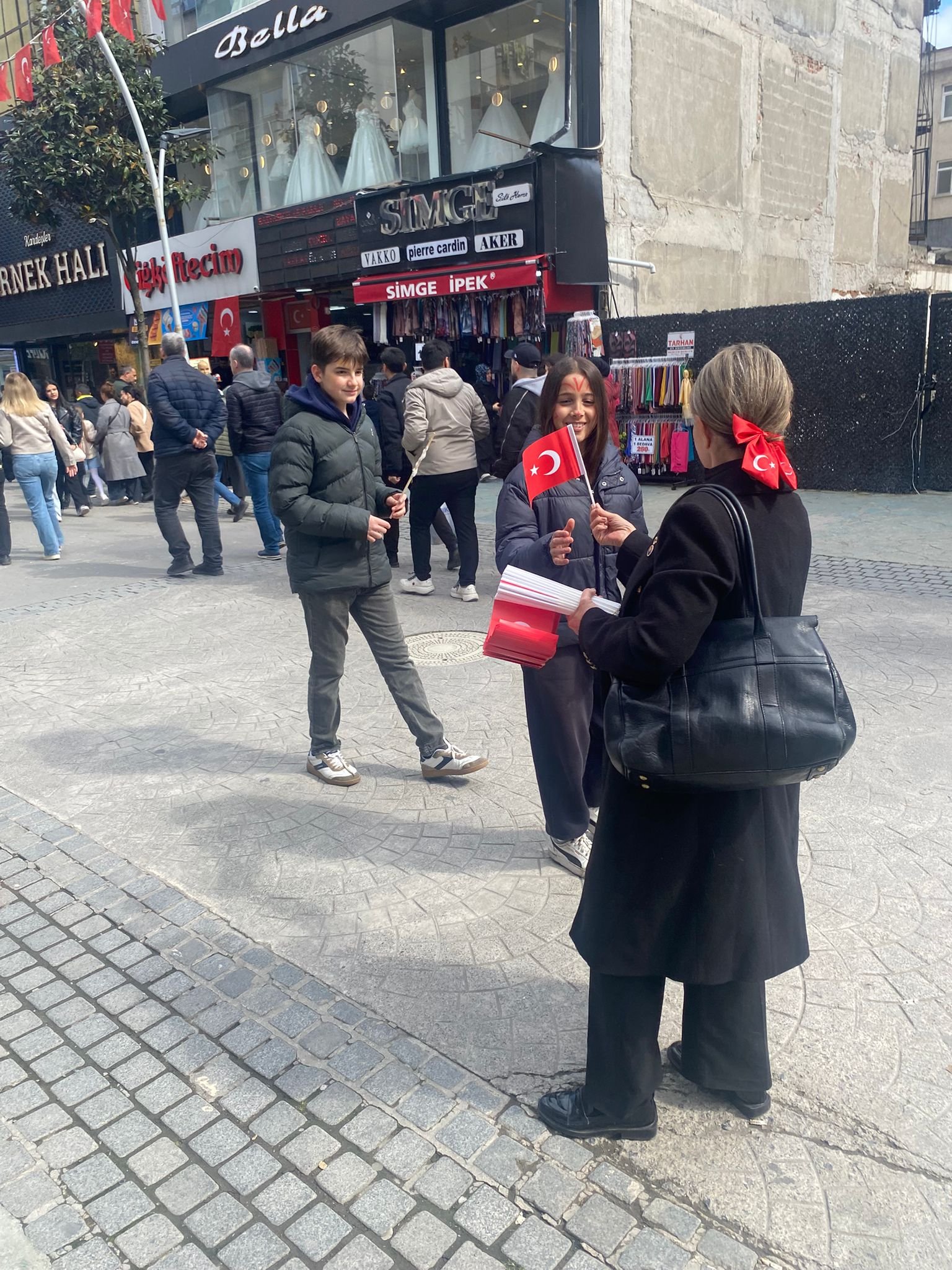 90268C51 66D7 48D4 9A23 6De72B179D5D