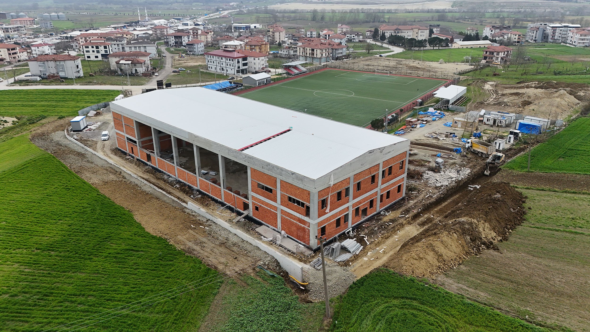 Kaynarca Kapalı Spor Salonu-1