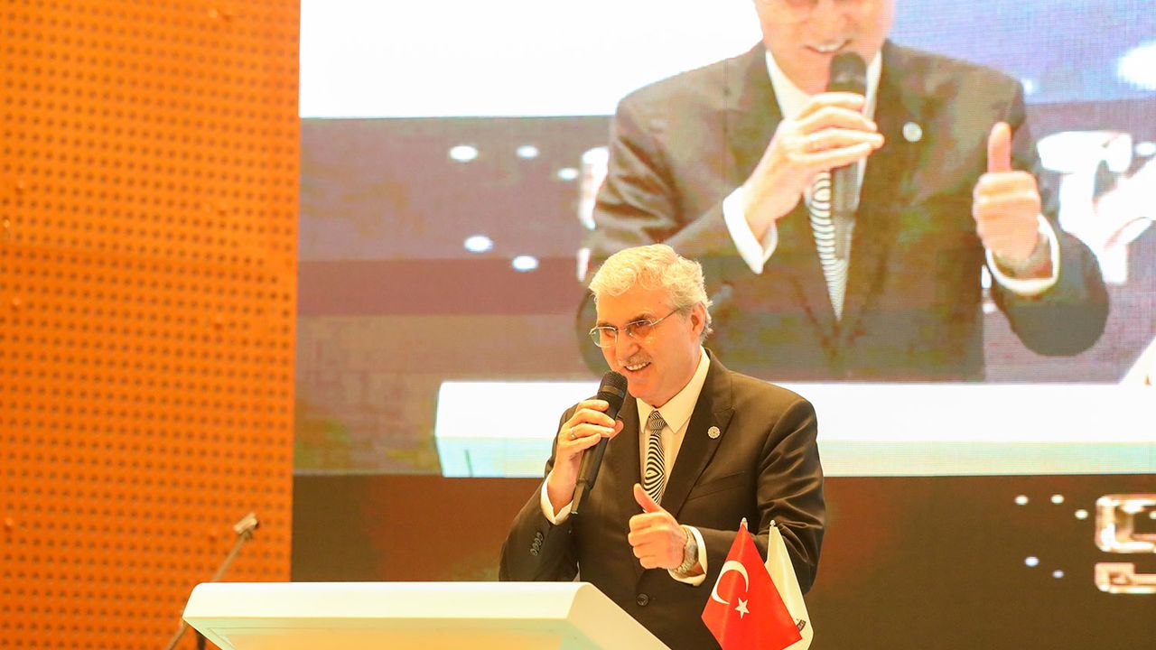 Yüce: “Hedefimiz Türkiye'nin Geleceğine Işık Tutan Bir Şehir Olmak”