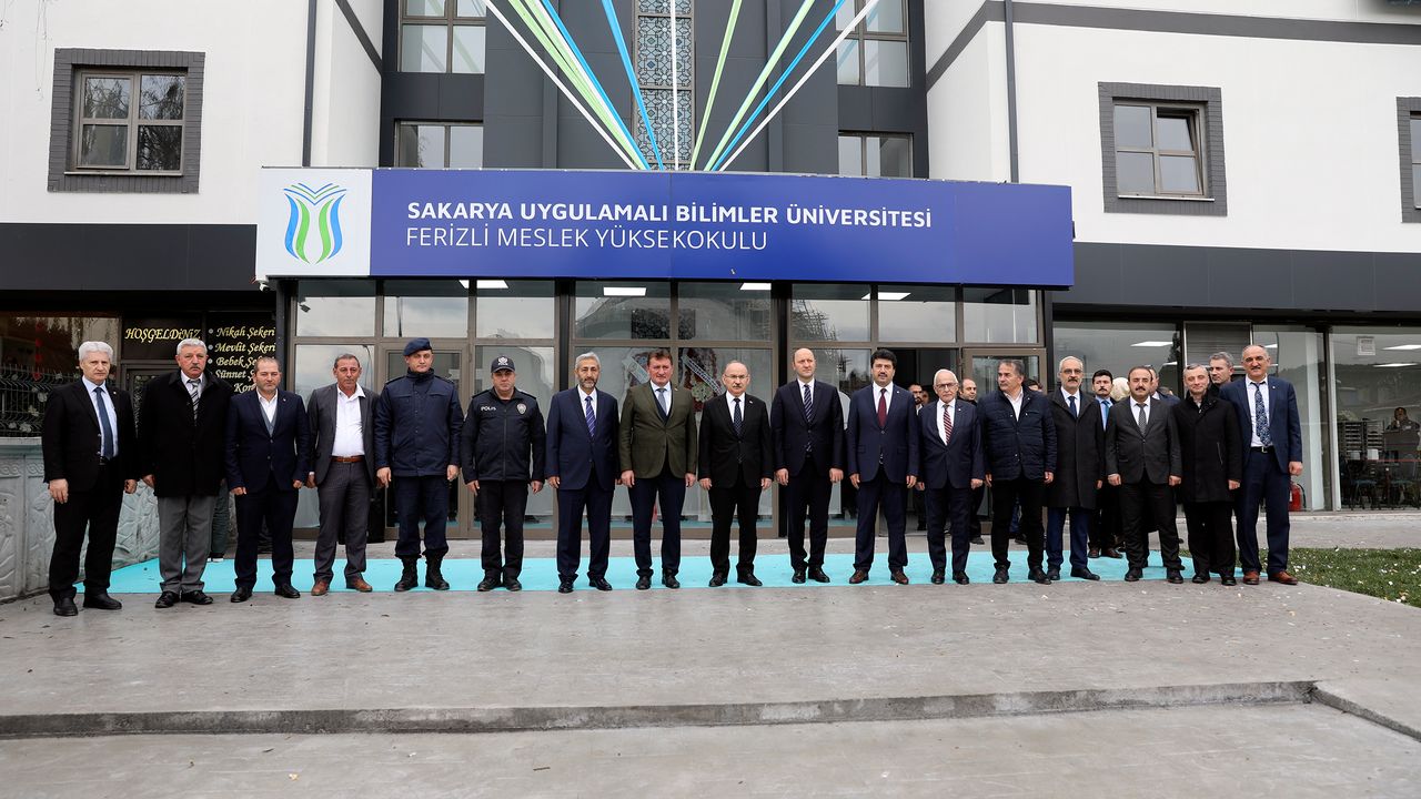 SUBÜ Ferizli MYO’nun Yeni Binası Törenle Açıldı
