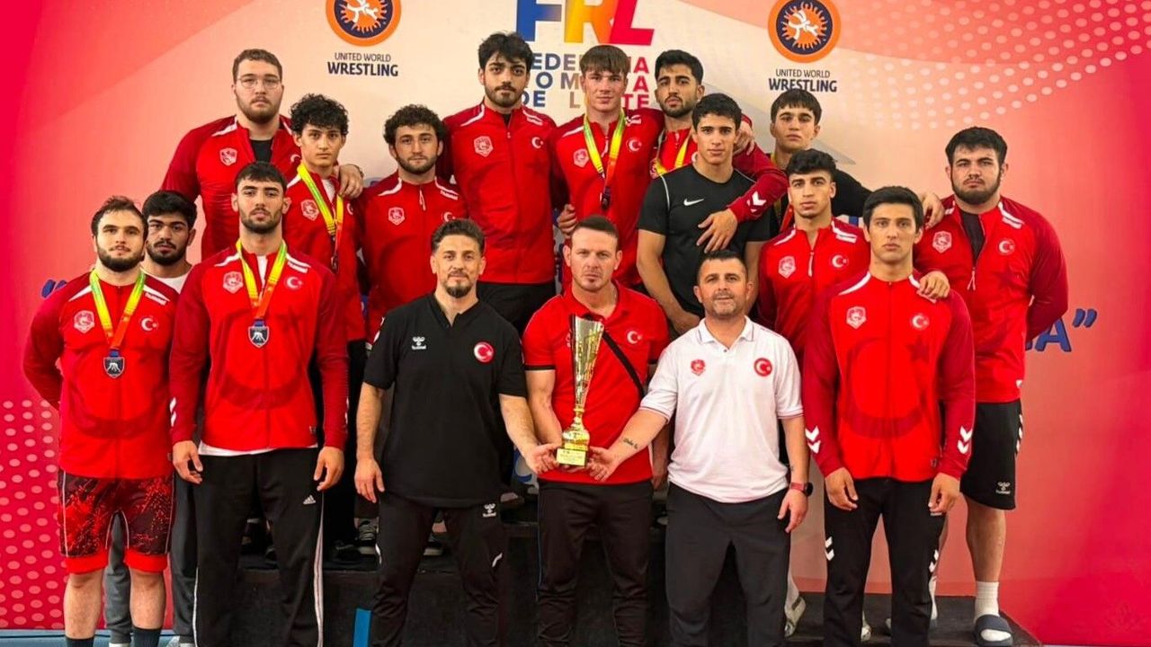 Büyükşehirli Sporculardan Güreş Ve Atletizmde Önemli Başarı