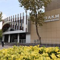YAŞAM