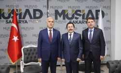 Vali Balkanlıoğlu DEİK konferansına katıldı