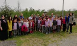 Karapürçek’te okul bahçeleri Zeytin fidanıyla şenlendi
