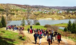 Yürüyüşlerin adresi Karagöl oldu