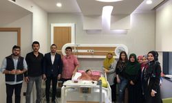 18 yaşındaki Sevde 9 aydır yatağa bağımlı yaşıyor