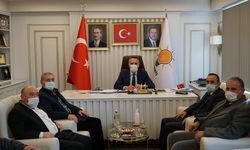 AK Parti Taraklı İlçe Yönetimi Yunus Tever’i Ziyaret Etti