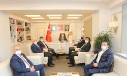 SATSO'dan kongreleri gerçekleşen siyasi partilere ziyaret