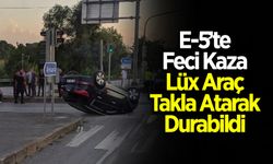 Lüks Araç Takla Atarak Durabildi