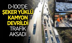 D-100'de Şeker Yüklü Kamyon Devrildi