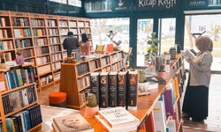 İkisi Bir Arada: Kitap Ve Kahve SAÜ’de ‘Kitap Keyfi’ Açıldı