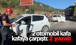 2 otomobil kafa kafaya çarpıştı: 2 yaralı