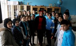 Sakaryalı Yazarlar Öğrencilerle Buluştu