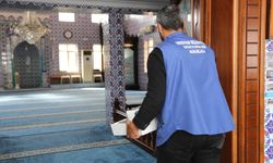 Serdivan Belediyesi Camilere Lokum Dağıtımı Gerçekleştirdi
