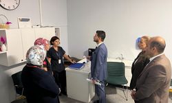 Bu hastanede anneler el üstünde tutuluyor