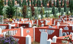 Arefe Gününde Mezarlıklara Ulaşım Ücretsiz