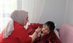 Gönüllü Kadın Kuaför, Engelli ve Yaşlılara Ücretsiz Hizmet Veriyor