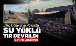 Bilecik-Sakarya Yolunda Su Yüklü Tır Devrildi