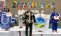 Büyükşehir Sporcuları İki Önemli Organizasyondan Madalya İle Döndü