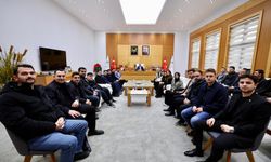 Başkan Alemdar Ak Parti İl Gençlik Kollarını Ağırladı!