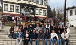 Büyükşehir’in Tanıtım Gezileriyle Adım Adım Şehri Keşfediyorlar