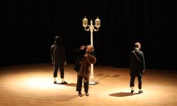 “Carmen” Tiyatro Severlerden Alkışları Topladı