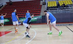 Büyükşehir Basketbolcularından Salonu Dolduralım Çağrısı