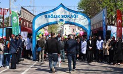 Sakarya’nın Merkezine Sağlık Sokağı Açıldı