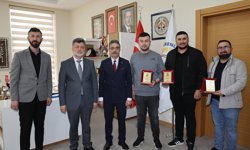 Belediyede Anlamlı Buluşma: ‘Kimse Görmeden’ Projesine Destek Veren Esnaflara Teşekkür