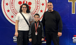 Serdivanlı Halterci Türkiye İkincisi Oldu