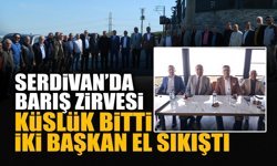 Serdivan’da Barış Zirvesi: İki Başkan El Sıkıştı