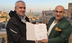 TİGAD SAKARYA’DA SABAHATTİN BİRİNCİ DÖNEMİ: MEDYA DEVİNE USTA BAŞKAN!