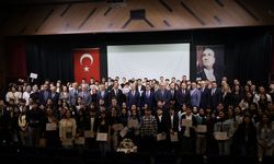 Liselilerin Sanat Dolu Festivali Ödül Töreni ile Taçlandı