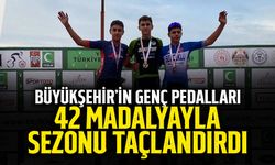 Büyükşehir’in Genç Pedalları 42 Madalyayla Sezonu Taçlandırdı